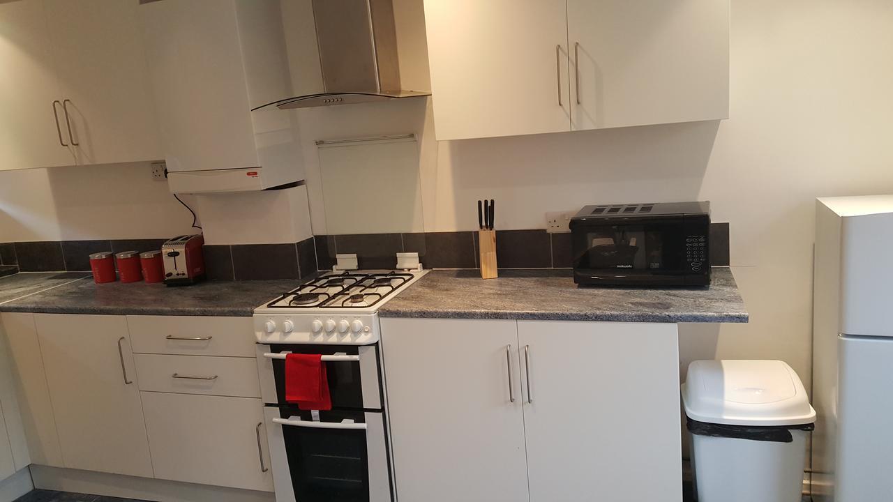 Vetrelax Basildon Newly Refurbished 3Bed House Aparthotel Exterior foto